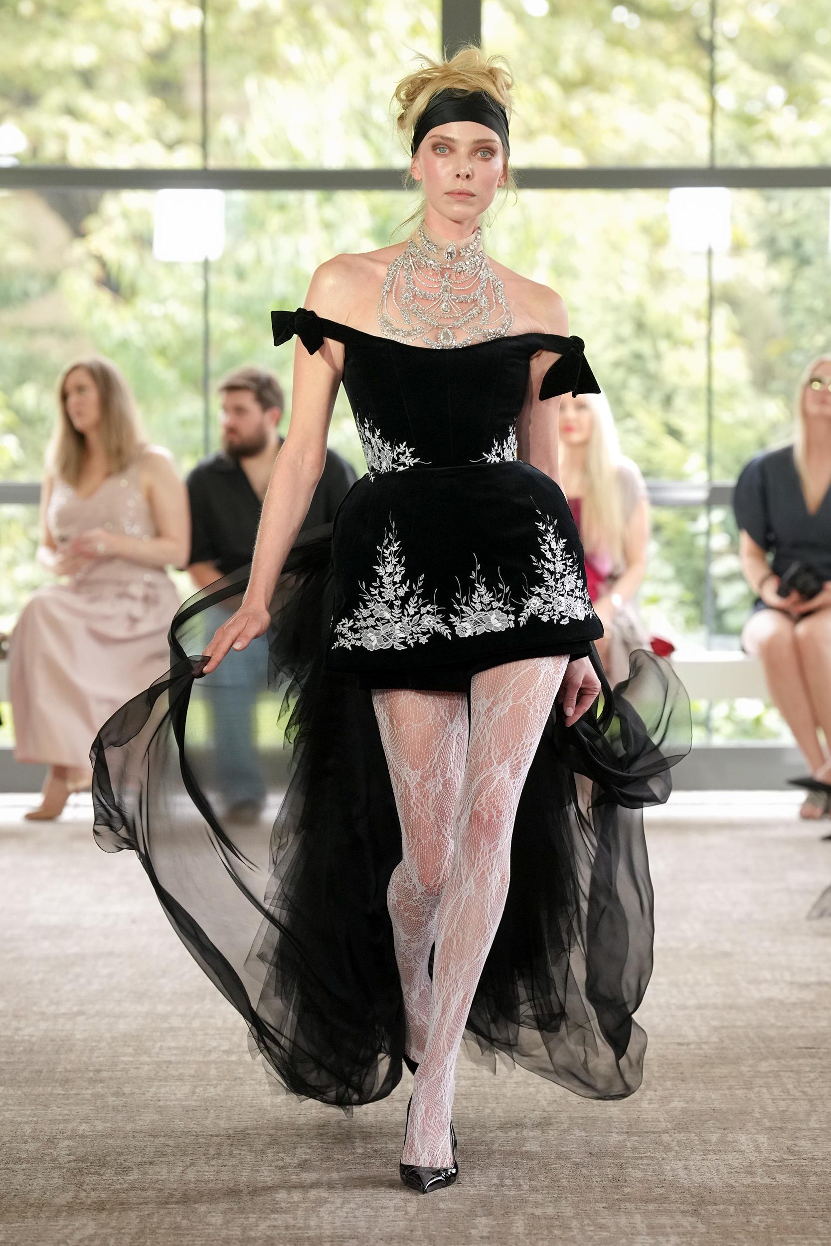 Défilé - Yanina Couture - Couture Automne-Hiver 26-27